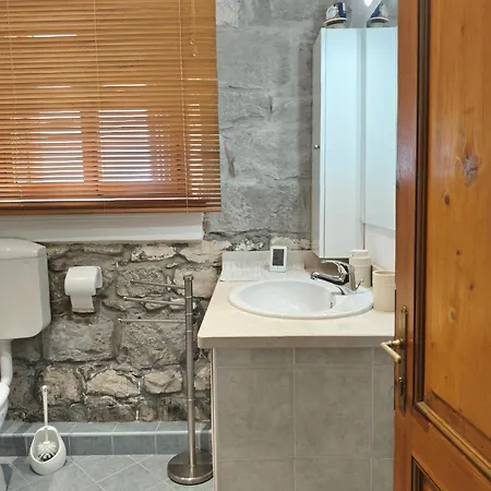 Proto-free Parking Trogir