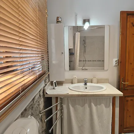 Proto-free Parking Pensionat Trogir