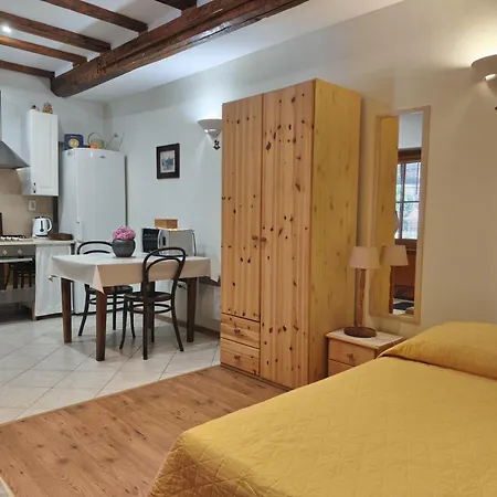 Proto-free Parking 3* Trogir