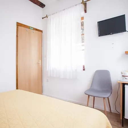 Maison d'hôtes Proto-free Parking Trogir