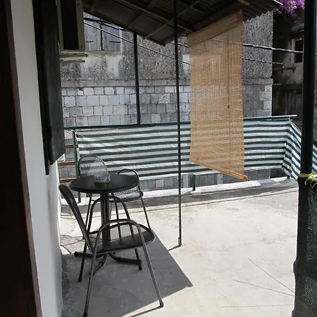 Proto-free Parking Maison d'hôtes 3*