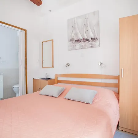 Proto-free Parking 3*