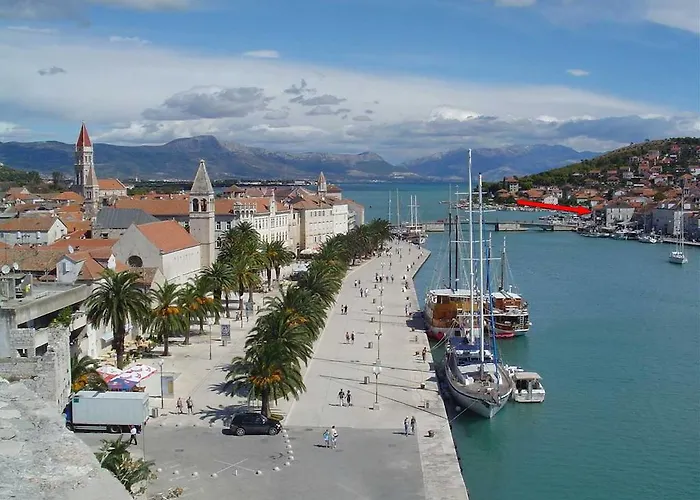 Pensionat Proto-free Parking 3*