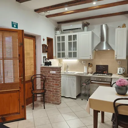 Gasthof Proto-free Parking