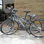 Proto-free Parking Гостьовий будинок 3*